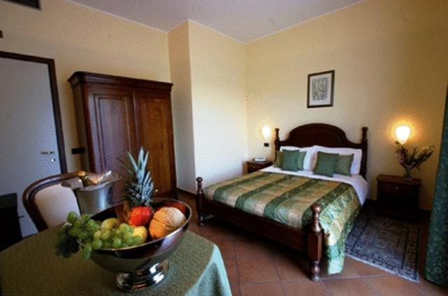 Hotel Nastro Azzurro Monguzzo Exterior foto